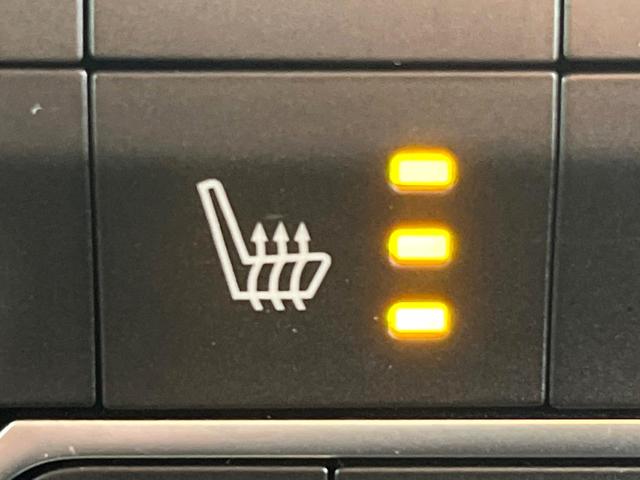 ���t�����g�V�[�g�q�[�e�B���O�F�^�]�ȁE����ȋ��ɎO�i�K�Œ��߂��\�ȃV�[�g�q�[�^�[�𑕔����Ă���܂��B�G�߂��킸���K�ɂ��g�p���������܂��B