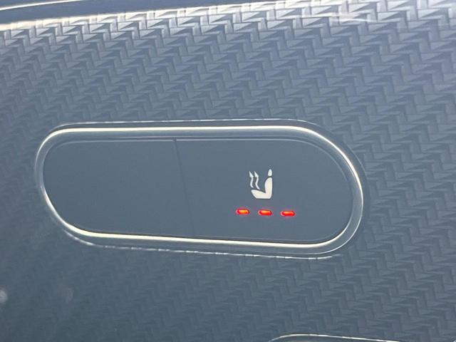 ���t�����g�V�[�g�q�[�e�B���O�F�^�]�ȁE����ȋ��ɎO�i�K�Œ��߂��\�ȃV�[�g�q�[�^�[�𑕔����Ă���܂��B�G�߂��킸���K�ɂ��g�p���������܂��B