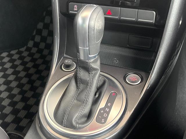 ���l�s���[�h�t���`�s�F�ʏ�͎����ł����Ȃ���ϑ��i�M�A�`�F���W�j���h���C�o�[�̑���ɂ���ĈӐ}�I�ɕς�����V�X�e���ł��B����w���i�̃h���C�u�����y���݂��������܂��I