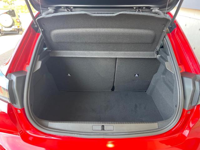 ���g�����N���[���F����L������e�X�y�[�X�I���ꂾ���̍L��������΂��������⃌�W���[�Ȃǂɂ��œK�ł��I�g�p�������Ȃ����ꂢ�ȏ�Ԃ��ێ����Ă���܂��B