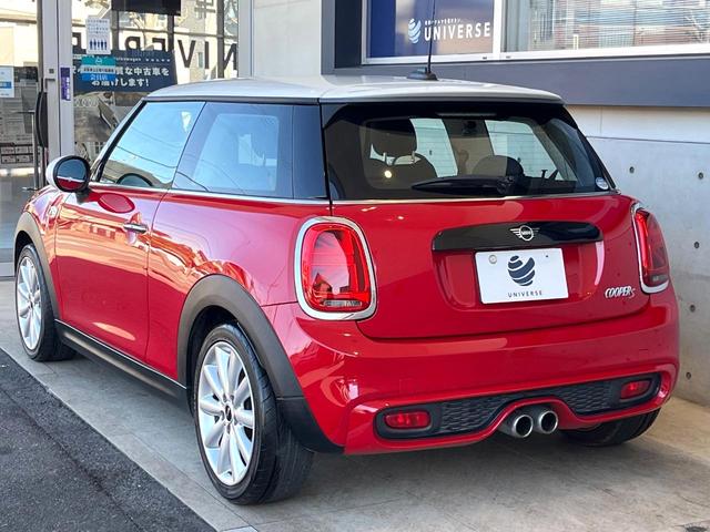 ＭＩＮＩ クーパーＳ　３ドア　６ＭＴ　ペッパーパッケージ　純正ナビ　アクティブクルーズコントロール　コンフォートアクセス　ＥＴＣ内蔵ドアミラー　ＬＥＤヘッドランプ　ＬＥＤフォグ　純正１７インチアルミホイール　禁煙車（37枚目）