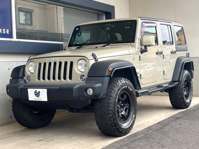 ジープ・ラングラーアンリミテッド スポーツ ポータブルナビ ワンセグ 純正オーディオ CD再生 クルーズコントロール キーレス ETC 18インチアルミホイール オートエアコン 禁煙車(21枚目)