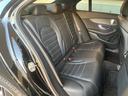 ●後部座席も気になるようなキズ・汚れやへたり等、大きなダメージはなく、良好な状態です。
