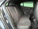 ●後部座席も気になるようなキズ・汚れやへたり等、大きなダメージはなく、良好な状態です。