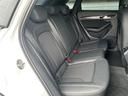 ●後部座席も気になるようなキズ・汚れやへたり等、大きなダメージはなく、良好な状態です。