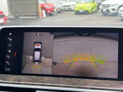 ●パノラミックビューモニター：専用のカメラにより、上から見下ろしたような視点で３６０度クルマの周囲を確認することができます☆死角部分も確認しやすく、狭い場所での切り返しや駐車もスムーズに行えます。 7