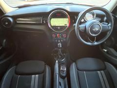 輸入車グループ総在庫数約２，０００台！全国の系列店からメーカー・車種問わずご紹介出来るので、あなたにピッタリのお車が見つかるはずです♪まずはお問い合わせ下さい☆ 2