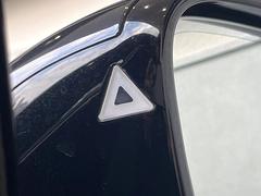 ���֥饤��ɥ������ȥ��󥵡�����Ѥ���μ֤��Τ����ɥ饤�С��������ѹ���Ԥ��ݤˡ��ٹ𲻤ȶ������դ�¥���Ƥ��������ٱ絡ǽ�Ǥ��� 7