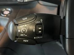 ���졼�������롼������ȥ����롧���μ֤Ȥμִֵ�Υ�����ˤȤ�Ĥġ�����®�٤Ǽ�ư���Ԥ��Ƥ���뼡����Υ��롼������ȥ����롪��˹�®ƻϩ�伫ư������ƻϩ�ǻ��Ѥ��������ʵ�ǽ�Ǥ��� 7