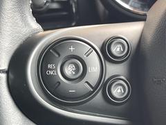 ���졼�������롼������ȥ����롧���μ֤Ȥμִֵ�Υ�����ˤȤ�Ĥġ�����®�٤Ǽ�ư���Ԥ��Ƥ���뼡����Υ��롼������ȥ����롪��˹�®ƻϩ�伫ư������ƻϩ�ǻ��Ѥ��������ʵ�ǽ�Ǥ��� 7