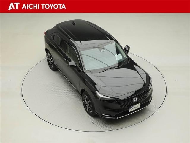 ヴェゼル ｅ：ＨＥＶ　Ｚ　衝突回避支援ブレーキ機能　１オナ　スマキ　フルオートエアコン　Ｄレコ　エアバッグ　両席エアバック　Ｒカメ　パワーウィンドウ　ＬＥＤランプ　アルミホイール　クルーズＣ　ナビ＆ＴＶ　メモリーナビ　ＥＴＣ付（16枚目）