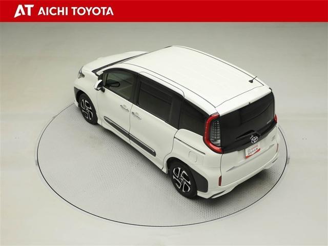 シエンタ ハイブリッドZ Bカメラ 3列シート カーテンエアバック ABS エアバッグ キーレス LEDライト DVD アルミホイール フルセグテレビ オートクルーズコントロール ミュージックプレイヤー接続可 スマートキー(12枚目)