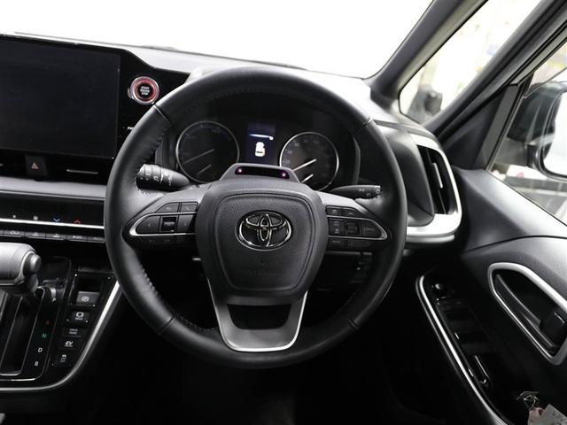 ヴォクシー ハイブリッドS-G リアオートエアコン TV 100V電源 地デジ クルコン Bカメラ 横滑防止装置 LEDヘッド ETC車載器 ワンオーナー車 キーレス アルミホイール 3列シート スマートキー オートエアコン(24枚目)