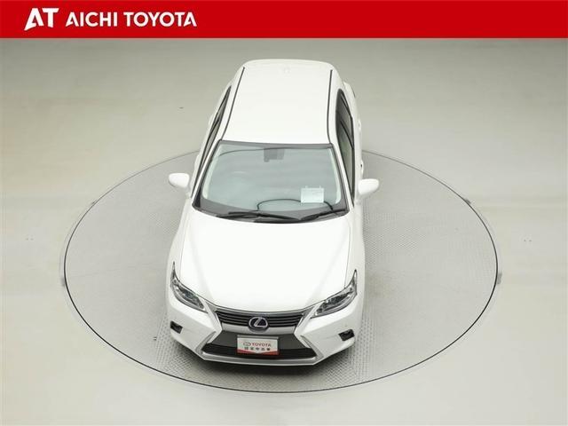 ＣＴ ＣＴ２００ｈ　バージョンＣ　ＴＶナビ　サイドエアバック　地デジＴＶ　バックガイドモニター　アルミ　キーレスエントリー　ＥＳＣ　ＥＴＣ付き　ＡＵＴＯエアコン　エアバック　クルーズコントロール付　Ｐシート　パワーウインドウ　スマキー（17枚目）