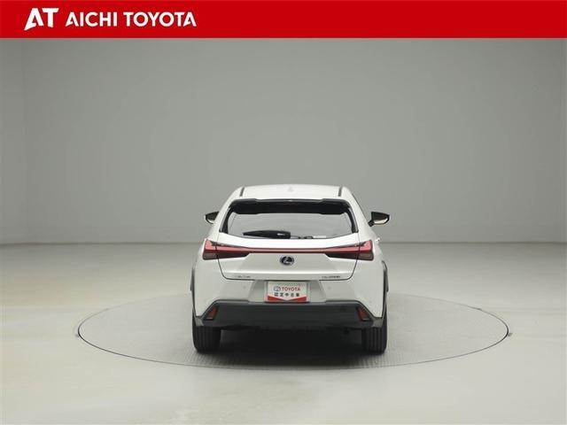 UX UX250h バージョンC ドラレコ バックモニター 地デジ 盗難防止システム LED キーレス ETC AUX スマートキー ナビ&TV 電動シート ESC アルミホイール DVD メモリーナビ ABS エアバッグ(5枚目)