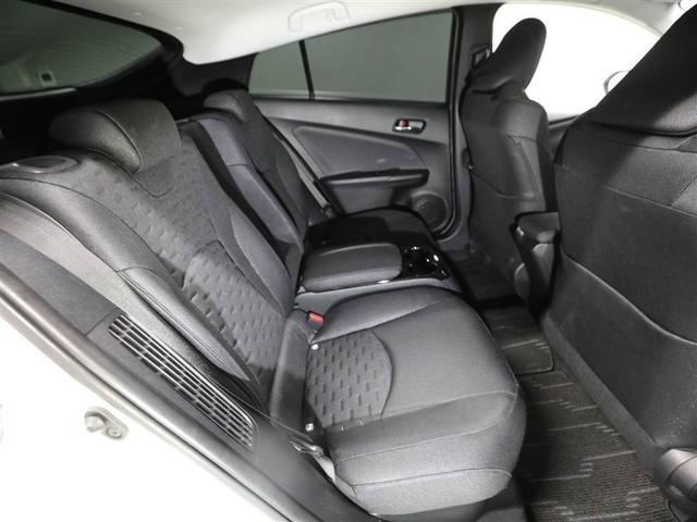 もちろん後席もきれいにリフレッシュ済み☆徹底洗浄、消臭・除菌も実施済みです。是非ご覧になってください♪