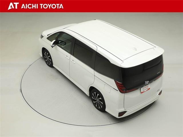 ノア ハイブリッドS-Z 横滑り防止機能 エアバッグ オートクルーズコントロール 地デジ 両側自動ドア ダブルエアコン スマートエントリー LEDランプ バックモニター メモリナビ 3列シート ETC付き ABS AC100V(12枚目)