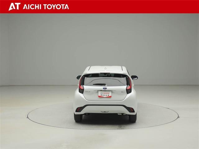 アクア Ｚ　元試乗車　ＬＥＤヘッドライト　スマートキー　１００Ｖ電源　イモビライザー　アルミホイール　ドライブレコーダー　オートクルーズコントロール　エアコン　ＥＳＣ　ナビ　カーテンエアバッグ　ＥＴＣ　キーレス（5枚目）