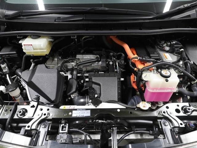 ヴォクシー ハイブリッドＺＳ　煌ＩＩＩ　地デジＴＶ　リヤカメラ　１オナ車　Ｗエアコン　スマートキー　ミュージックプレイヤー接続可　ＤＶＤ再生可　クルコン　ＶＳＣ　キーレス　アルミホイール　ナビ＆ＴＶ　ＬＥＤヘッドランプ　ＥＴＣ　３列シート（26枚目）