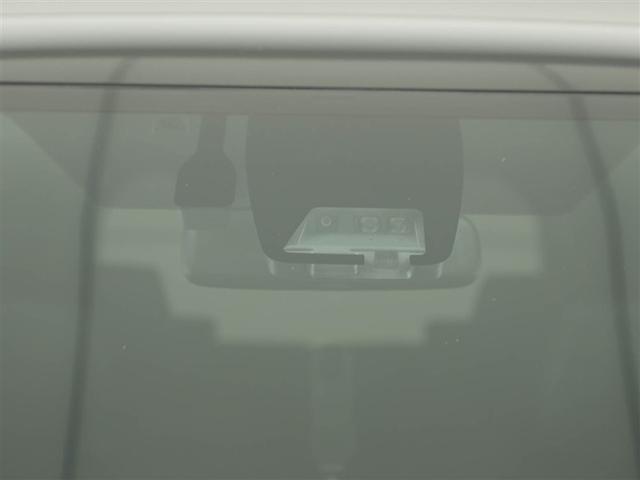 ヴォクシー ハイブリッドＺＳ　煌ＩＩＩ　地デジＴＶ　リヤカメラ　１オナ車　Ｗエアコン　スマートキー　ミュージックプレイヤー接続可　ＤＶＤ再生可　クルコン　ＶＳＣ　キーレス　アルミホイール　ナビ＆ＴＶ　ＬＥＤヘッドランプ　ＥＴＣ　３列シート（29枚目）