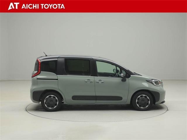 シエンタ ハイブリッドＺ　ＴＳＳ　ワンオーナ　エアバック　キーレスエントリー　イモビライザー　ＴＶ　バックモニター　ＬＥＤヘッドライト　ＥＴＣ車載器　横滑り防止　スマートキー　オートエアコン　サイドエアバッグ　ＷＳＲＳ　ＡＢＳ（7枚目）