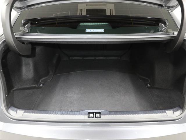 ＩＳ ＩＳ３００　Ｆスポーツ　バックＣ　横滑り防止装置　レザーシート　フルセグ　ＤＶＤ　ナビＴＶ　盗難防止装置　アイドリングストップ　サンルーフ　メモリーナビ　パワーウィンドウ　ミュージックプレイヤー接続可　パワーシート　ＥＴＣ（21枚目）