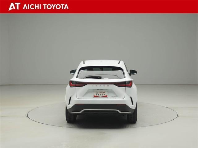 ＮＸ ＮＸ３５０ｈ　Ｆスポーツ　１オナ　１００Ｖ電源　レザー　地デジ　電動パワーシート　クルコン　ＬＥＤヘッド　ＡＷＤ　ミュージックプレイヤー接続可　オートエアコン　スマートキー　Ｂカメラ　ＥＴＣ　ＴＶ　アルミホイール　ＤＶＤ（5枚目）