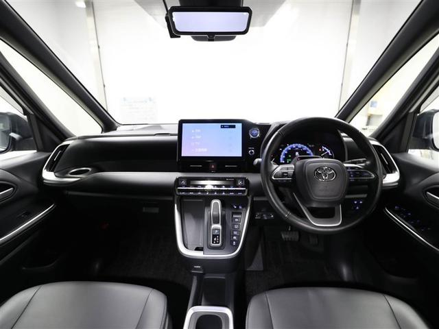 �Ïl���ɗD�ꂽ���K��ԂƐÂ��ȑ���������B����ɂd�u���[�h�ł̓��[�^�[�݂̂ł̑��s�ŃG���W������U�������������Ȃ����肪�y���߂܂��B