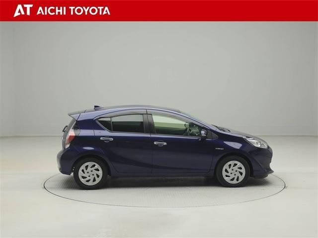 アクア Ｓスタイルブラック　ＡＵＸ端子　バックモニタ－　地デジフルセグ　ナビＴＶ　イモビライザー　スマートキープッシュスタート　１オーナー　Ｗエアバッグ　キーフリ　メモリーナビゲーション　横滑り防止装置付き　ＤＶＤプレーヤー（7枚目）