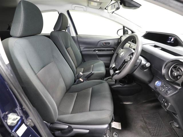 アクア Ｓスタイルブラック　ＡＵＸ端子　バックモニタ－　地デジフルセグ　ナビＴＶ　イモビライザー　スマートキープッシュスタート　１オーナー　Ｗエアバッグ　キーフリ　メモリーナビゲーション　横滑り防止装置付き　ＤＶＤプレーヤー（19枚目）