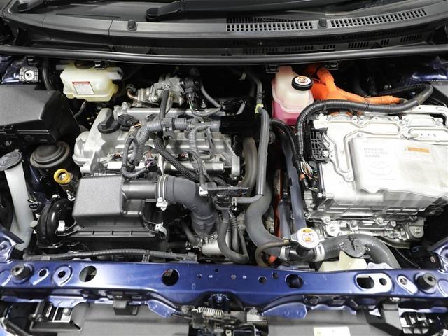 アクア Ｓスタイルブラック　ＡＵＸ端子　バックモニタ－　地デジフルセグ　ナビＴＶ　イモビライザー　スマートキープッシュスタート　１オーナー　Ｗエアバッグ　キーフリ　メモリーナビゲーション　横滑り防止装置付き　ＤＶＤプレーヤー（25枚目）