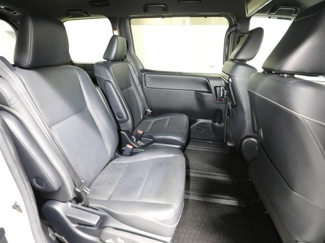 エスクァイア ハイブリッドＧｉ　両電動ドア　地デジフルセグ　ＰＳ　Ｂモニ　ダブルエアコン　三列シート　ＰＷ　デュアルエアバッグ　ＥＴＣ車載器　ナビＴＶ　クルコン　ＬＥＤヘッドライト　エアＢ　横滑り防止機能　イモビライザー　ＡＷ（20枚目）