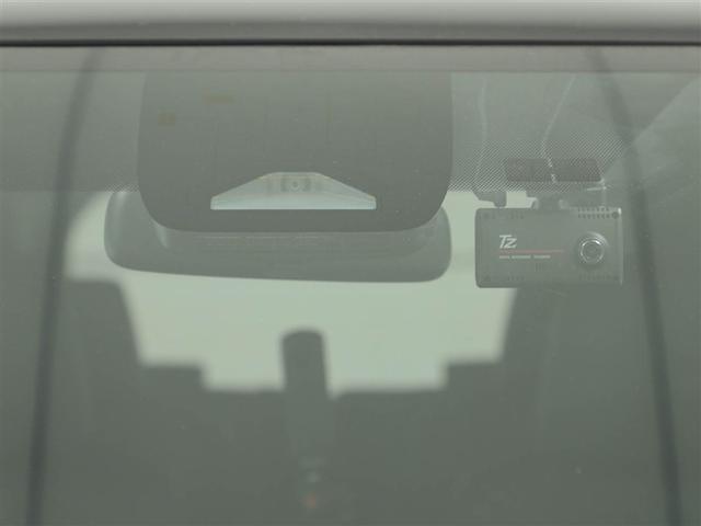 ヴォクシー ハイブリッドＳ－Ｚ　両側Ｐドア　カーテンエアバック　スマキ　プリクラッシュセーフティシステム　Ｗエアコン　Ｒカメラ　ＤＶＤプレーヤー　地デジ　アルミ　１００Ｖ　テレビ　クルーズコントロール　横滑り防止機能　ＬＥＤランプ（28枚目）