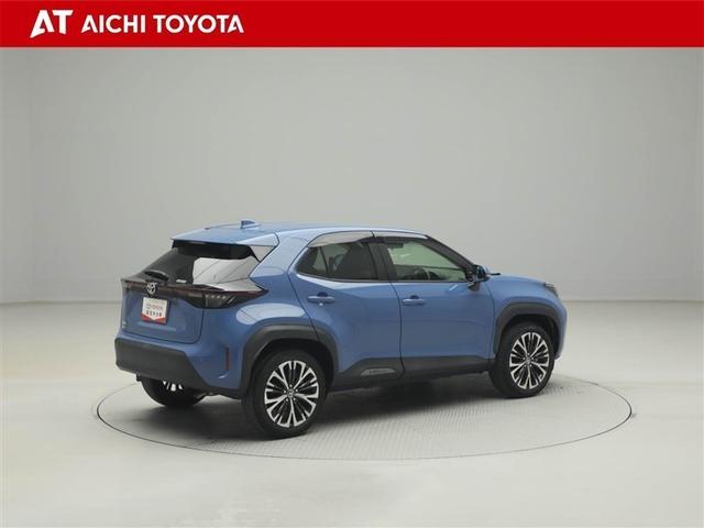 ヤリスクロス Ｚ　ドラレコ付き　エアバック　横滑防止　盗難防止装置　カーテンエアバック　パワーステアリング　助手席エアバック　パワーウィンドウ　バックガイドモニター　フルセグＴＶ　オートクルーズ　アルミ　エアコン（6枚目）