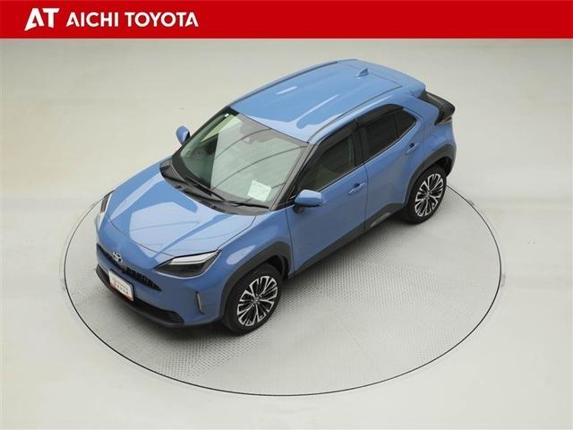 ヤリスクロス Ｚ　ドラレコ付き　エアバック　横滑防止　盗難防止装置　カーテンエアバック　パワーステアリング　助手席エアバック　パワーウィンドウ　バックガイドモニター　フルセグＴＶ　オートクルーズ　アルミ　エアコン（10枚目）