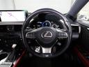 各操作スイッチなどもハンドルから手を放すことなく操作可能で安全運転に支援いたします!