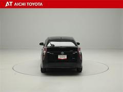 ハイブリッド車を買うならトヨタの『ＴＯＹＯＴＡ認定中古車』！保証は、初度登録年月より起算して１０年間、累計走行距離２０万キロ迄。更に、ロングラン保証が１年付で安心安全です♪ 5