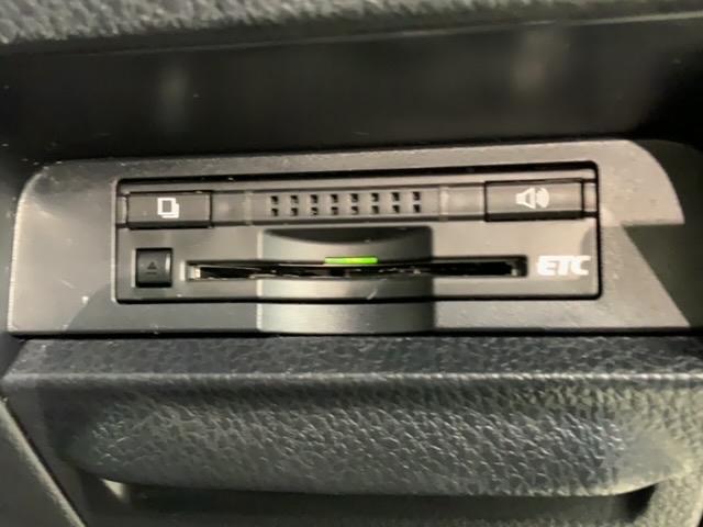 ノア Ｇ　１年保証／純正ナビＲカメラ／フルセグ／Ｂｌｕｅｔｏｏｔｈ／ＤＶＤ／ＥＴＣ／ＬＥＤライト／横滑り防止／クルコン／アルミ／スマ－トキ－／盗難防止装置／両側電動ドア／オートライト（11枚目）