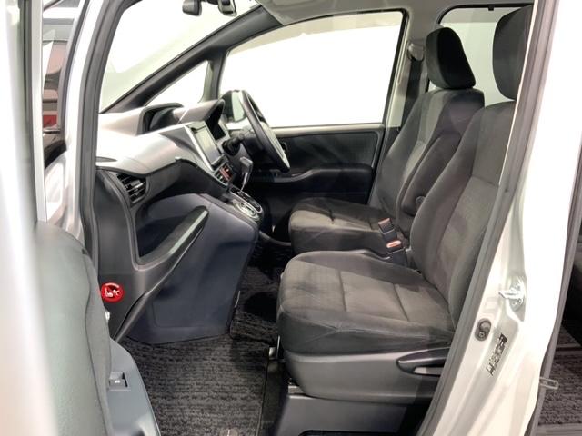 ノア Ｇ　１年保証／純正ナビＲカメラ／フルセグ／Ｂｌｕｅｔｏｏｔｈ／ＤＶＤ／ＥＴＣ／ＬＥＤライト／横滑り防止／クルコン／アルミ／スマ－トキ－／盗難防止装置／両側電動ドア／オートライト（28枚目）