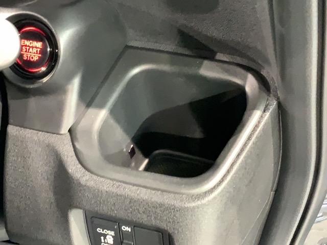 Ｎ－ＢＯＸカスタム ベースグレード　Ｈ　ＳＥＮＳＩＮＧ／最長５年保証／社外ナビ／フルセグ／Ｒカメラ／ＣＤ録音／Ｂｌｕｅｔｏｏｔｈ／ＤＶＤ／ドラレコ／シ－トヒ－タ－／ＥＴＣ／ＶＳＡ／アルミ（28枚目）