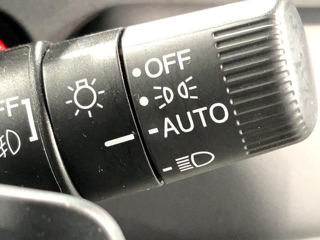 ヴェゼル ｅ：ＨＥＶ　Ｘ　Ｈ　ＳＥＮＳＩＮＧ　最長５年保証　ワンオーナー　純正ナビ　ＴＶ　Ｒカメラ　ＢＴオ－ディオ　ＥＴＣ　ＬＥＤライト　ＶＳＡ　クルコン　アルミ　フォグ　スマートキー　盗難防止装置　整備記録簿　ＡＡＣ（12枚目）