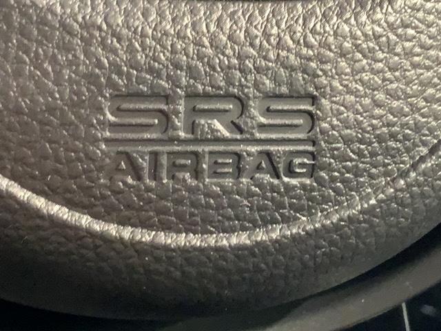 ヴェゼル ｅ：ＨＥＶ　Ｘ　Ｈ　ＳＥＮＳＩＮＧ　最長５年保証　ワンオーナー　純正ナビ　ＴＶ　Ｒカメラ　ＢＴオ－ディオ　ＥＴＣ　ＬＥＤライト　ＶＳＡ　クルコン　アルミ　フォグ　スマートキー　盗難防止装置　整備記録簿　ＡＡＣ（22枚目）