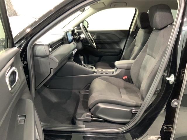 ヴェゼル ｅ：ＨＥＶ　Ｘ　Ｈ　ＳＥＮＳＩＮＧ　最長５年保証　ワンオーナー　純正ナビ　ＴＶ　Ｒカメラ　ＢＴオ－ディオ　ＥＴＣ　ＬＥＤライト　ＶＳＡ　クルコン　アルミ　フォグ　スマートキー　盗難防止装置　整備記録簿　ＡＡＣ（31枚目）