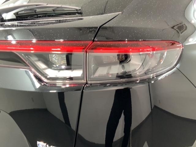 ヴェゼル ｅ：ＨＥＶ　Ｘ　Ｈ　ＳＥＮＳＩＮＧ　最長５年保証　ワンオーナー　純正ナビ　ＴＶ　Ｒカメラ　ＢＴオ－ディオ　ＥＴＣ　ＬＥＤライト　ＶＳＡ　クルコン　アルミ　フォグ　スマートキー　盗難防止装置　整備記録簿　ＡＡＣ（45枚目）