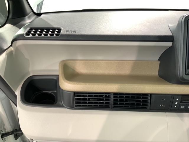 Ｎ－ＢＯＸ ベースグレード　Ｈ　ＳＥＮＳＩＮＧ　新車保証　試乗車　ワンオ－ナ－　ナビＶＸＭ－２４５ＺＦＥｉ　ＴＶ　Ｒカメラ　ＢＴオ－ディオ　シ－トヒ－タ－　ＥＴＣ　ＬＥＤライト　ＶＳＡ　クルコン　スマ－トキ－　盗難防止装置（25枚目）