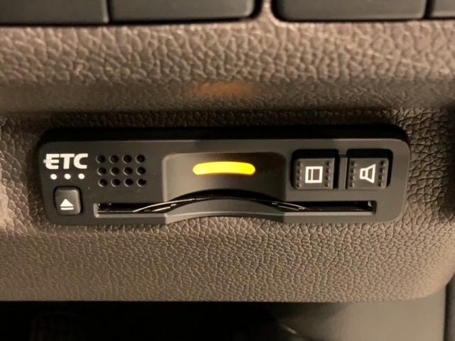 フリード G・ホンダセンシング 最長5年保証 ワンオーナー ナビVXM-214VFi TV Rカメラ CD録音 BTオ-ディオ DVD ドラレコ ETC LEDライト VSA 両側電動ドア シートヒーター クルコン スマートキー(13枚目)