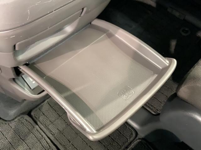 フリード G・ホンダセンシング 最長5年保証 ワンオーナー ナビVXM-214VFi TV Rカメラ CD録音 BTオ-ディオ DVD ドラレコ ETC LEDライト VSA 両側電動ドア シートヒーター クルコン スマートキー(27枚目)