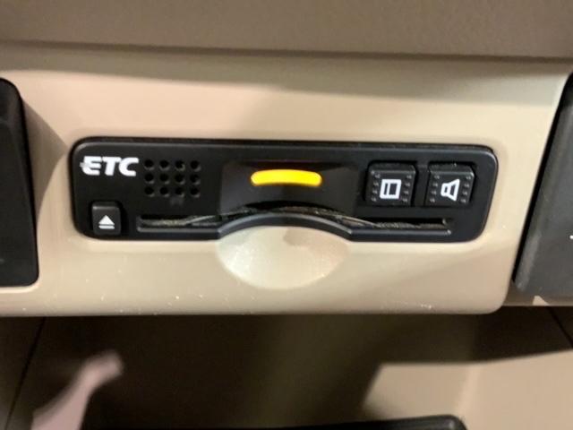 N-BOX G SSパッケージ 1年保証 社外ナビ ワンセグ Rカメラ シ-トヒ-タ- ETC VSA スマ-トキ- 盗難防止装置 整備記録簿 ベンチシ-ト ドアバイザ- Wエアバッグ AAC(10枚目)