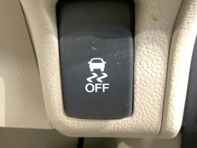 N-BOX G SSパッケージ 1年保証 社外ナビ ワンセグ Rカメラ シ-トヒ-タ- ETC VSA スマ-トキ- 盗難防止装置 整備記録簿 ベンチシ-ト ドアバイザ- Wエアバッグ AAC(12枚目)