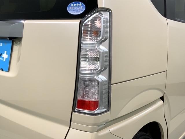 N-BOX G SSパッケージ 1年保証 社外ナビ ワンセグ Rカメラ シ-トヒ-タ- ETC VSA スマ-トキ- 盗難防止装置 整備記録簿 ベンチシ-ト ドアバイザ- Wエアバッグ AAC(44枚目)